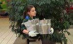 Funny Video : Eimerchen tragen