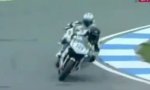 Movie : Bekannter Moderator beim Motorradrennen