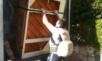 Lustiges Video - Starker Pianist