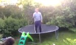 Movie : Redneck aufm Trampolin