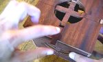 Knifflige Holz-Box