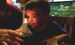 Funny Video - Blas die Kerze aus