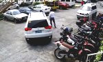 Lustiges Video : Lass mich mal einparken