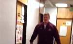 Lustiges Video : Rugby Girl vs Football Linebacker