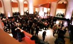 Movie : Space Oddity gesungen von über 500 Leuten
