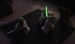 Movie : Kampf der animatronischen Yodas