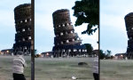 Funny Video : Der schiefe Feuer-Turm von Irland
