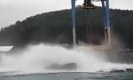 Movie : Mit Vollgas ins Hafenbecken