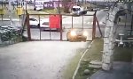 Lustiges Video - Mal kurz das Tor öffnen