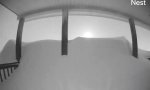 Lustiges Video : In der Nacht: Leichter Schneefall