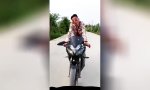 Movie : Schau, mein neues Motorrad