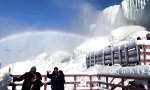 Lustiges Video : Winterlicher Wildwasser-Regenbogen-Generator