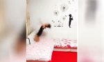 Funny Video : Salto-Monster