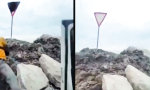 Lustiges Video : Vorfahrt für die Anwohner