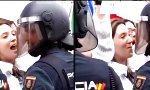 Das Visier hält, die Miene nicht